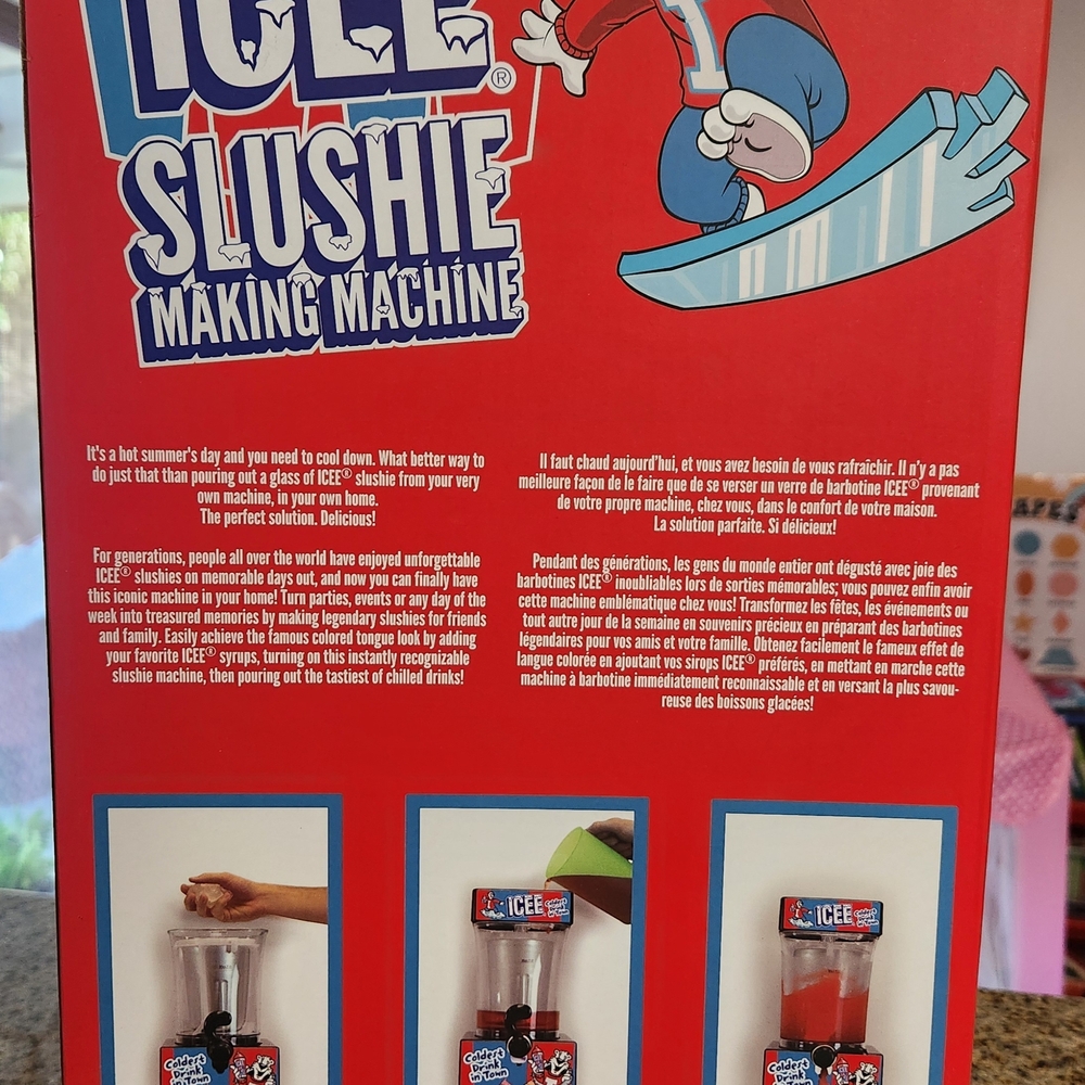 ICEE Slushie Machine - Picture 2 of 3